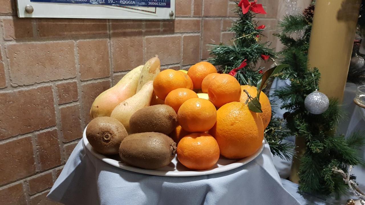Hotel Holiday Foggia Exterior foto